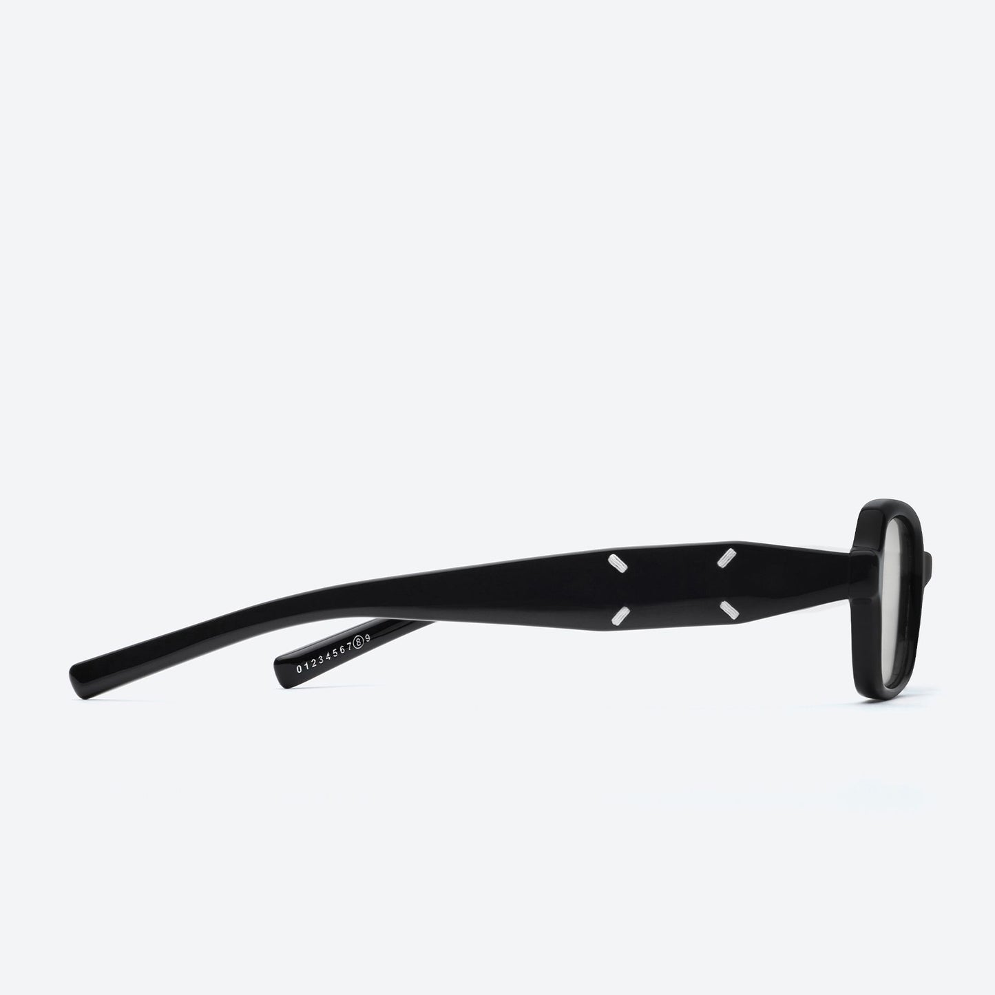 Maison Margiela – MM210 01 Black / Clear