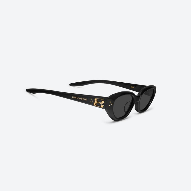 Duns 01 Black / Black