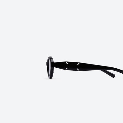 Maison Margiela – MM209 01 Black / Clear